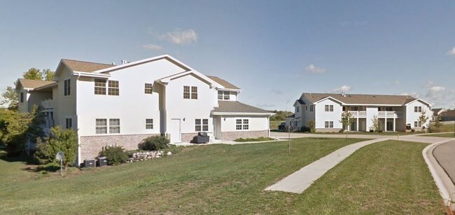 Primary Photo - 450 Quiet Meadow Dr