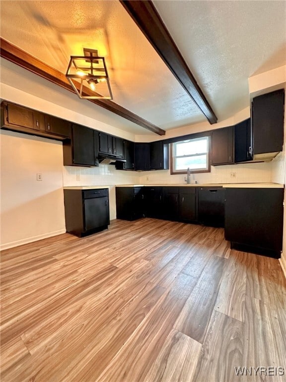 Building Photo - 156 S Seine Dr