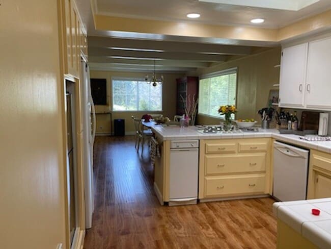 Building Photo - Welcome to this charming 3 bedroom, 2 bathroom house located in  Nevada City