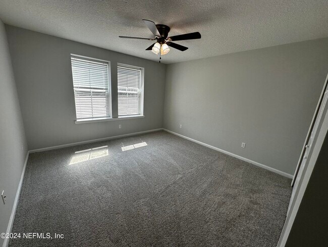 Building Photo - 12212 Angleterre Dr