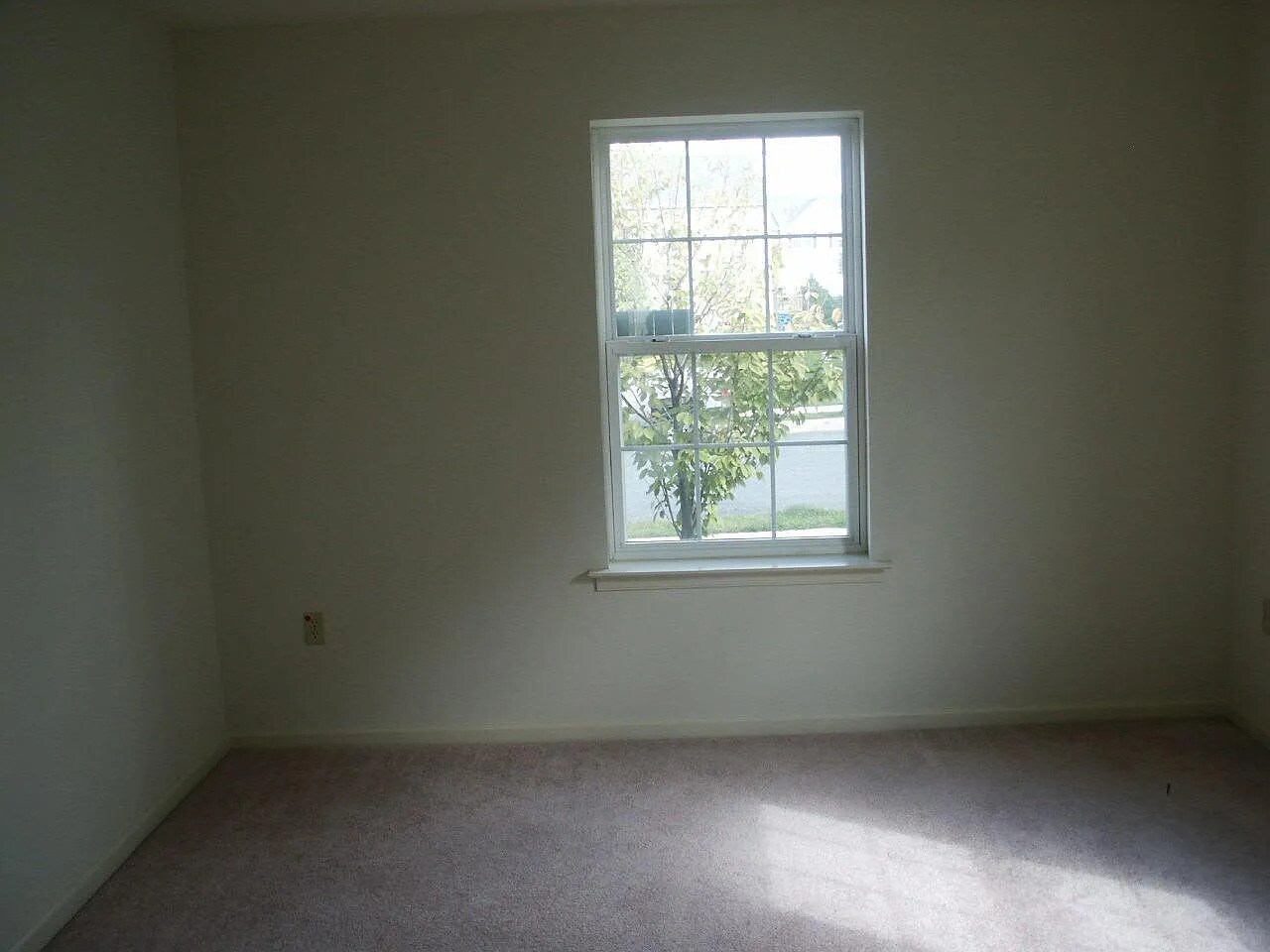 Building Photo - 3728 Knight Dr