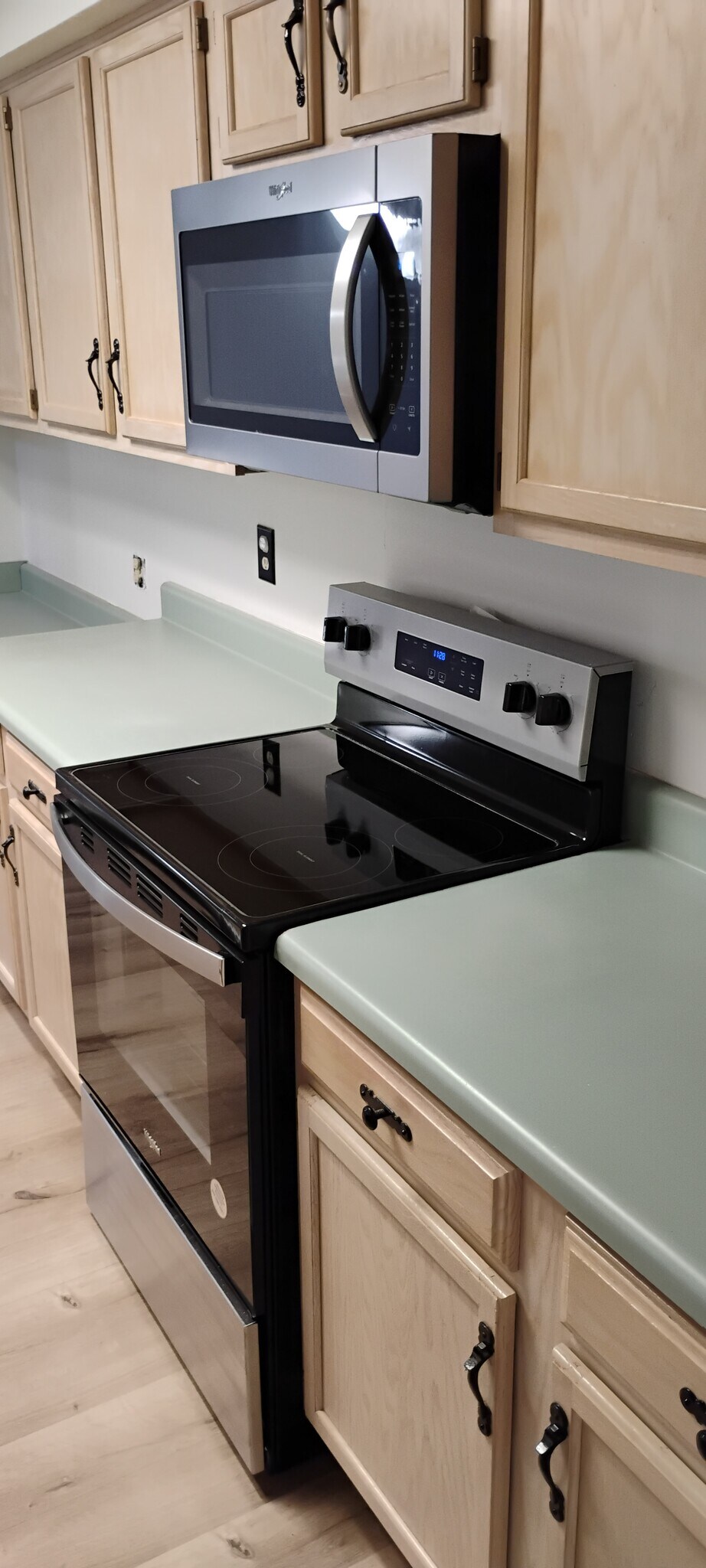 Building Photo - 101 Raintree Dr