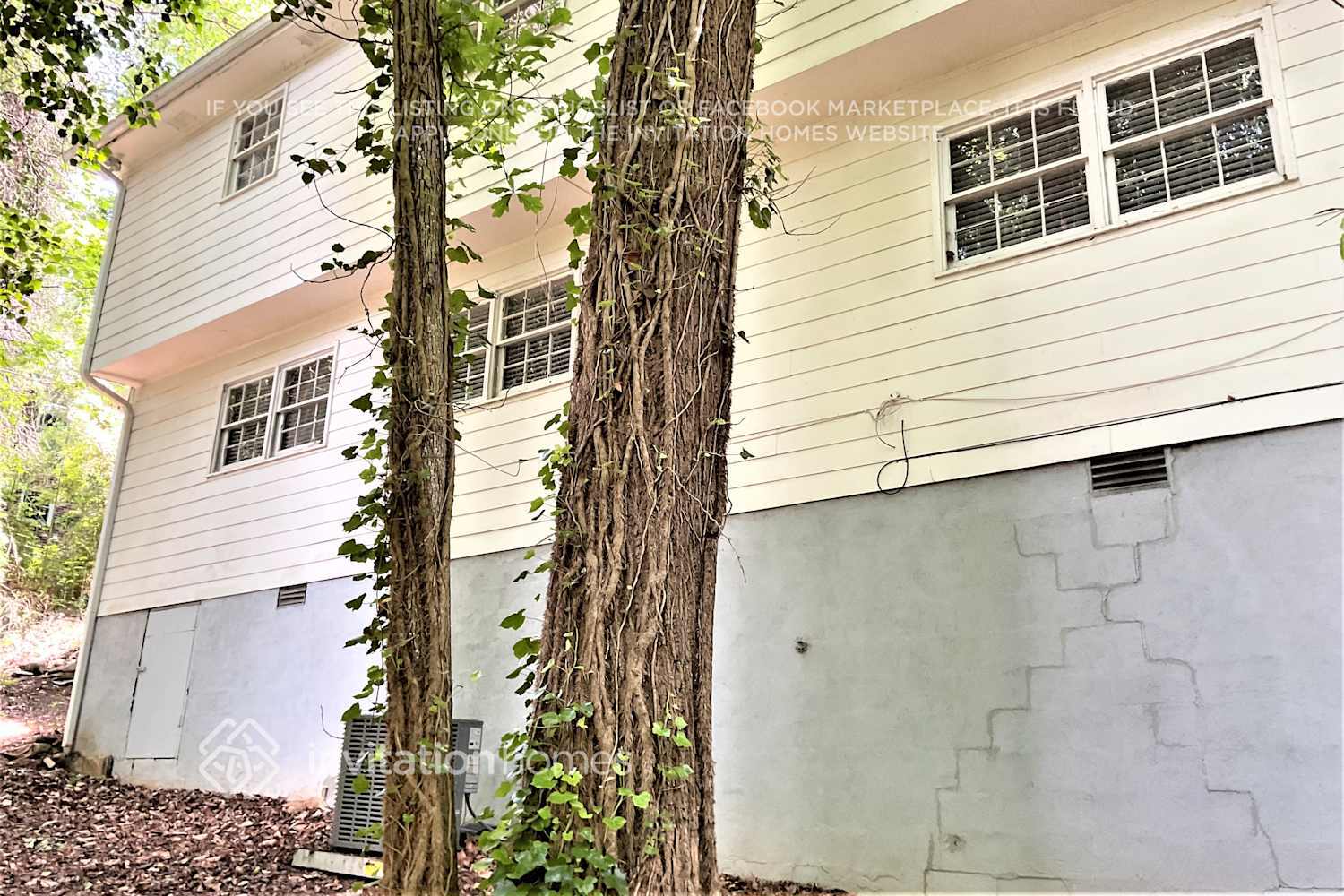 Building Photo - 2372 Oakridge Ct