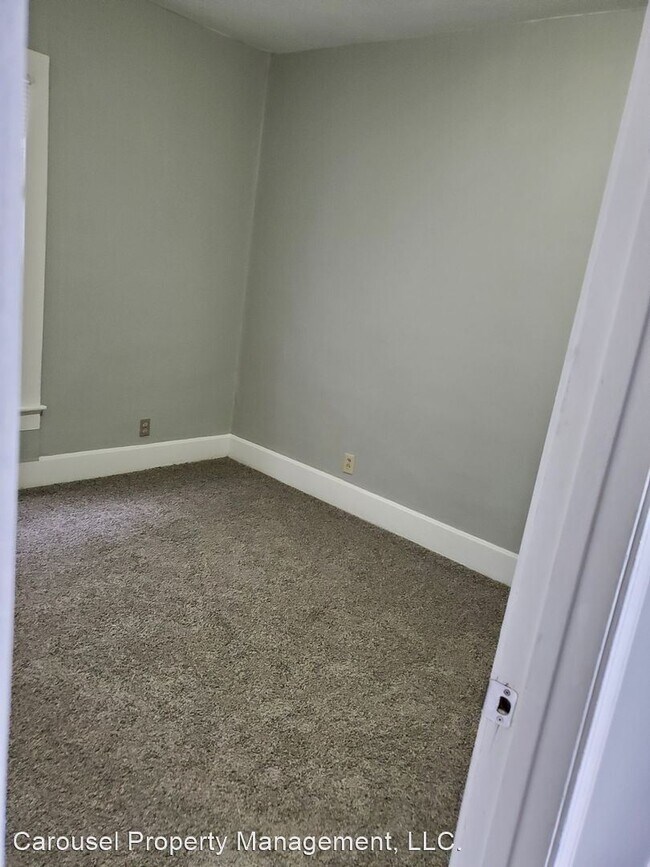 Building Photo - 2 br, 1 bath House - 1335 E Franklin St