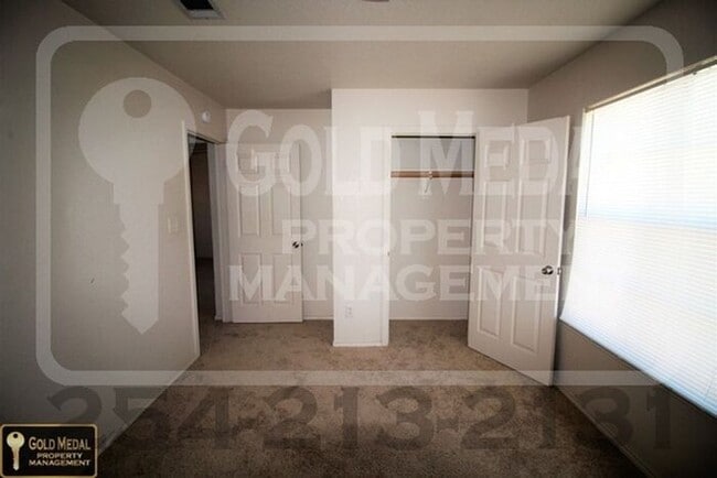 Building Photo - 2806 Cantabrian Dr