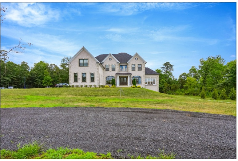Front of house - 15514 Compton Rd
