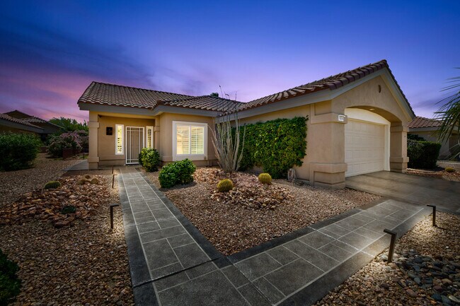 Building Photo - 78391 Desert Willow Dr