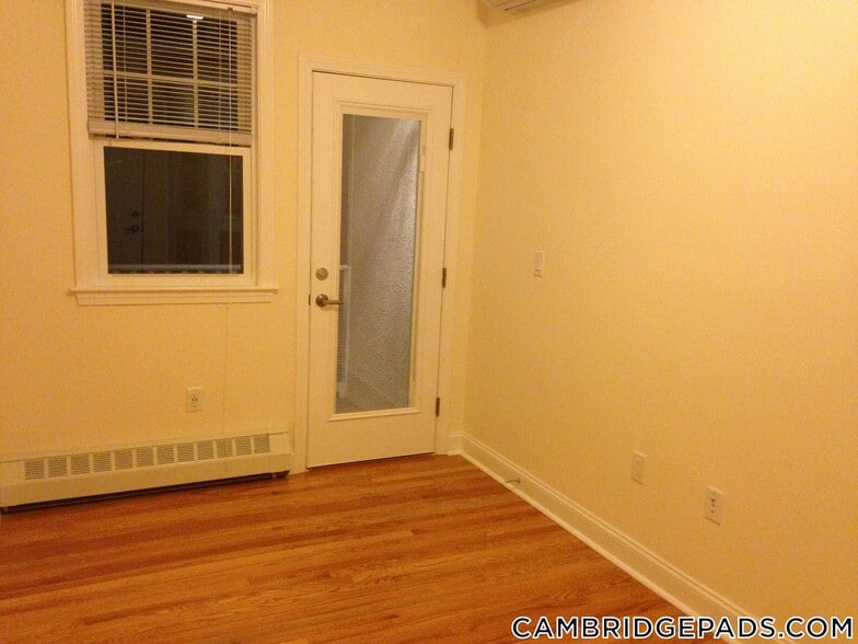 Building Photo - 65 Langdon St