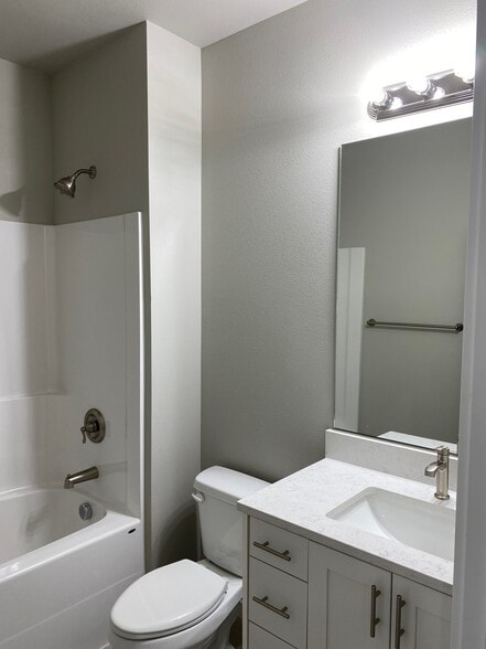 Building Photo - 2457 Roll Tide Ct
