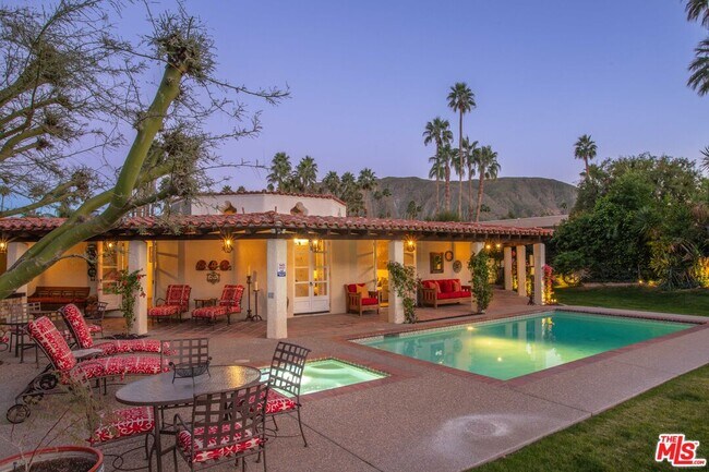 Building Photo - 2231 S Caliente Dr