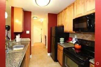 Interior Photo - Haverford Court