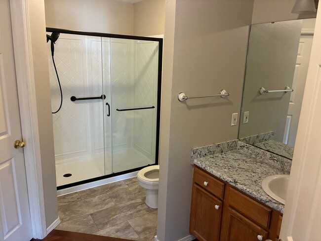 Building Photo - Beautiful 3 bedroom home - Ozark, MO