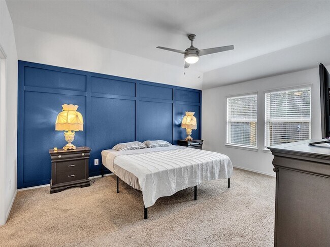 Building Photo - 2521 Honey Nest Ln