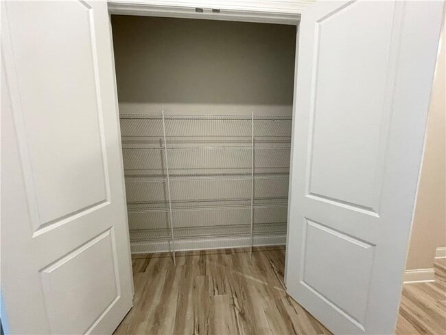 Building Photo - 716 Stickley Oak Way