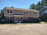 Building Photo - 701 Smithdale Dr