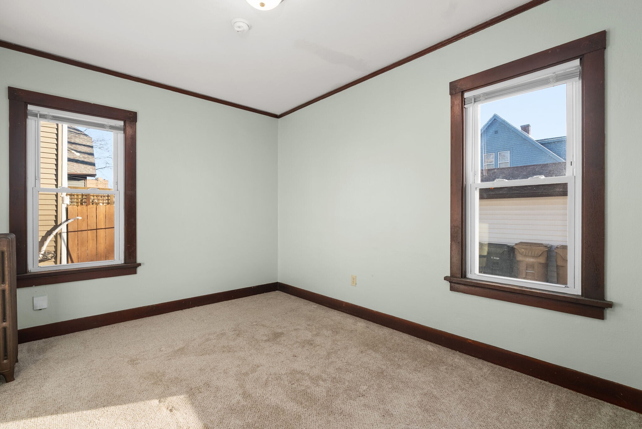 Main Bedroom - 21 Farwell St