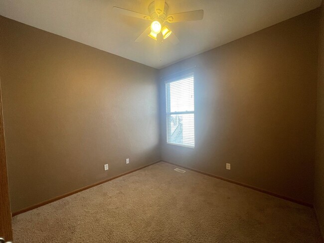 Building Photo - Home for rent in Papillion