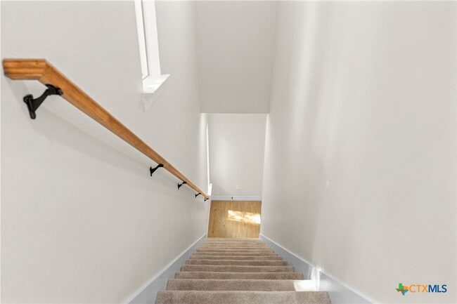 Building Photo - 209 S 18th St