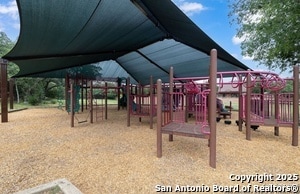 Building Photo - 317 Sandy Shl