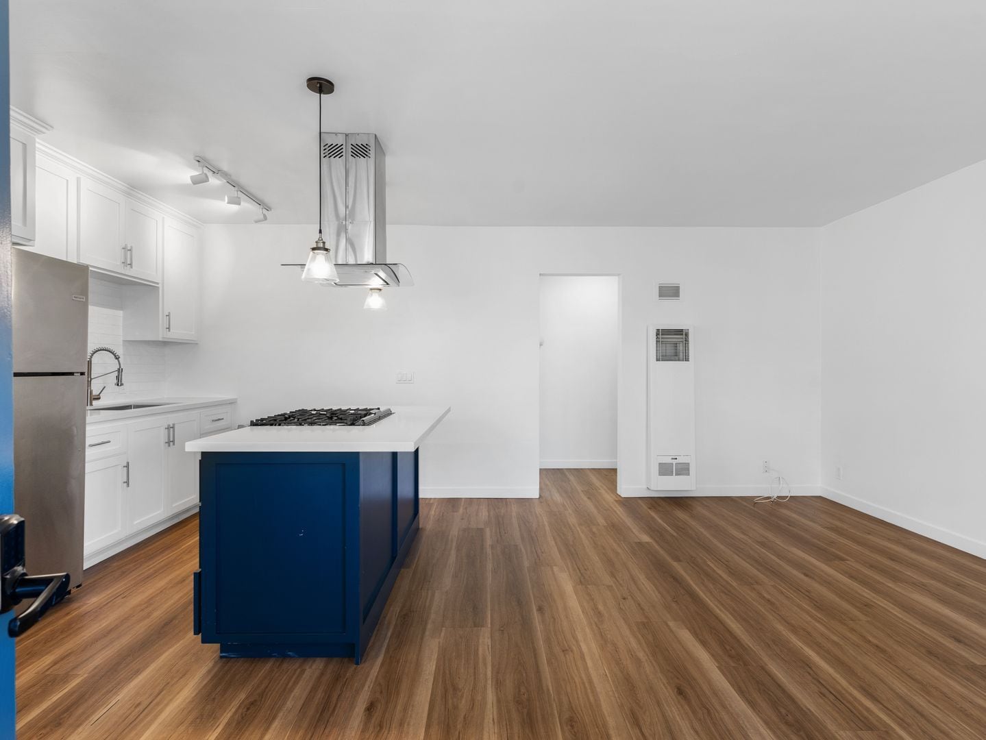 Building Photo - 936 Cedar Ave