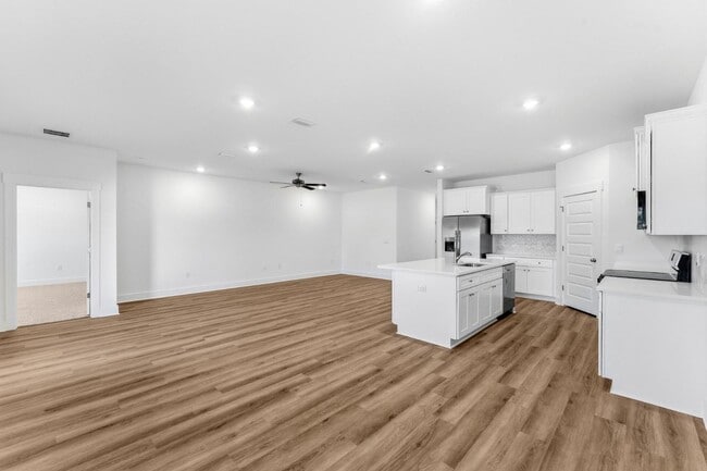 Building Photo - 80 Gray Owl Dr