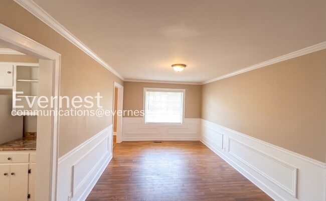 Building Photo - 5207 Evitt St