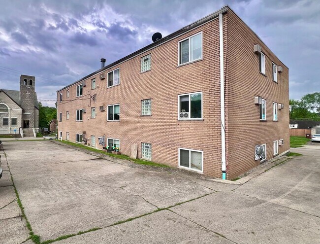 Interior Photo - Washington Apartments
