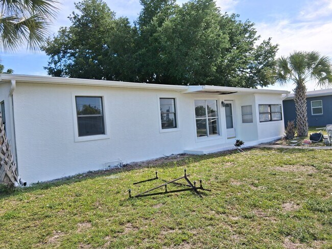 Building Photo - 22137 Midway Blvd