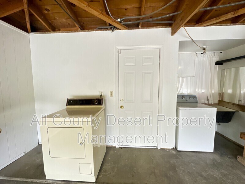 Building Photo - 81867 Lancer Way
