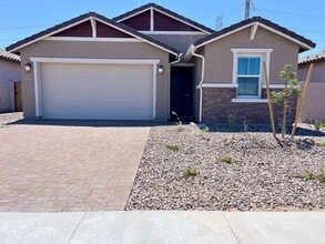 Building Photo - Alamar Subdivision 5 Bedroom Home For RENT!