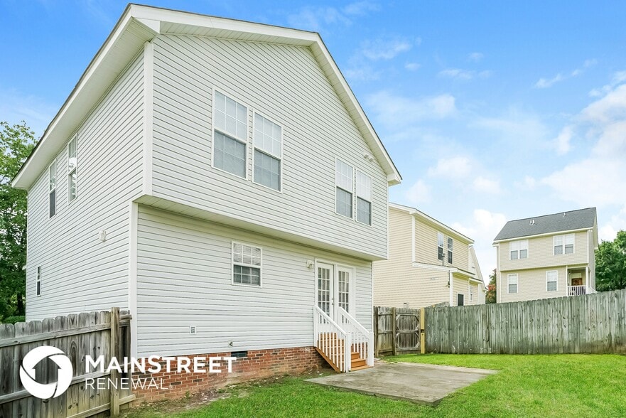 Building Photo - 4917 Windblown Ct