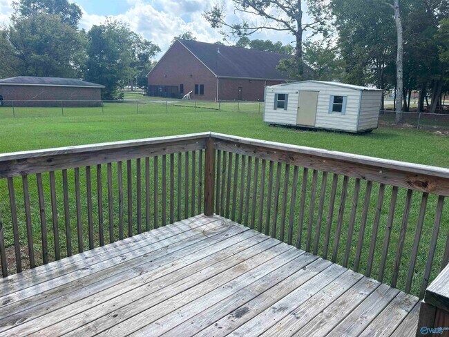 Building Photo - 312 Orange Cir