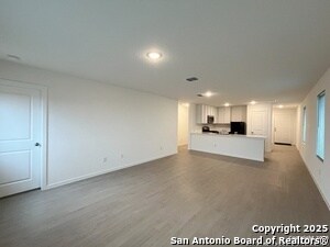 Building Photo - 407 Indian Blossom