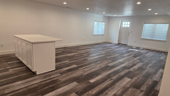 Building Photo - 9104 Cornwall Way