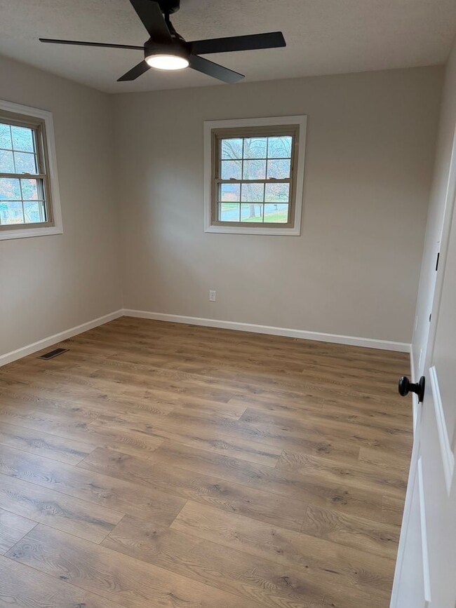 Building Photo - Available Nov. 24th 2025