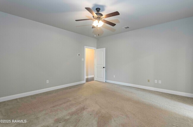 Building Photo - 135 Maddox Jude Dr