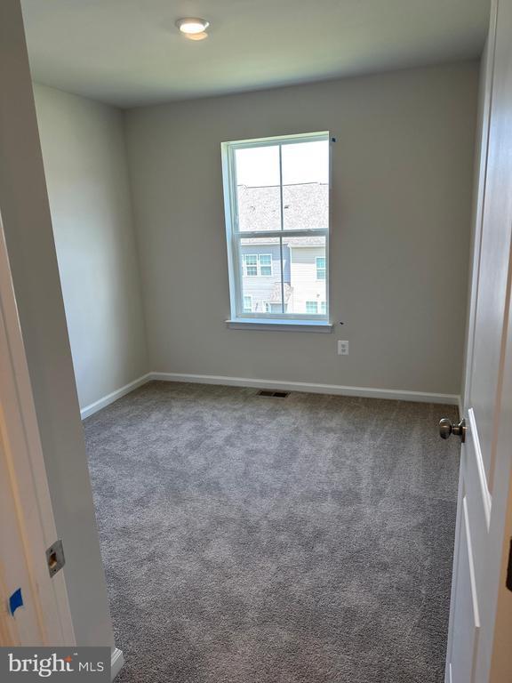 Building Photo - 107 Brashear Ct
