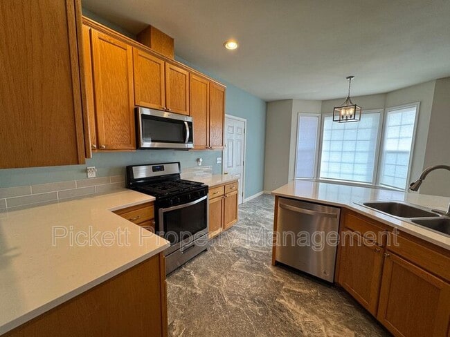 Building Photo - 1379 Amber Ct NE