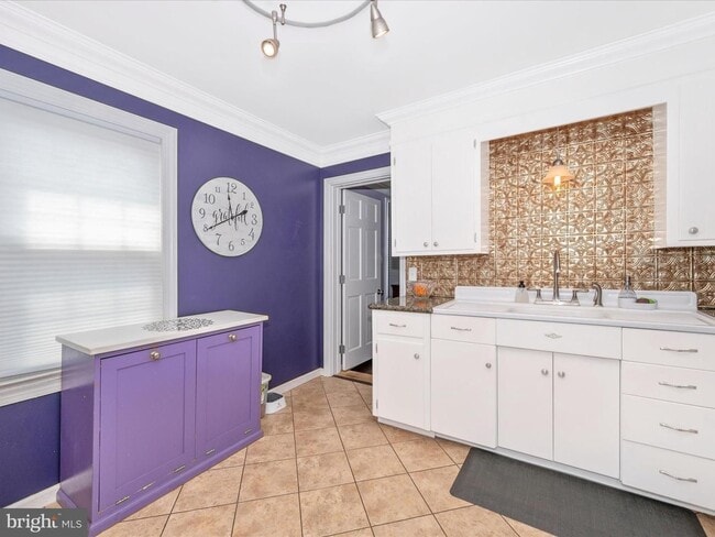 Building Photo - 413 Pangborn Blvd