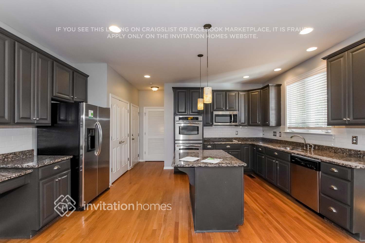 Building Photo - 1220 Brough Hall Dr