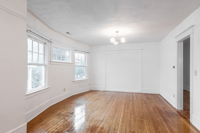 Living Room - 2344 SE Ankeny St