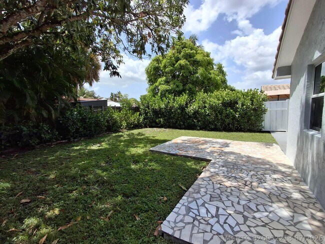 Building Photo - 3731 NW 110th Ave