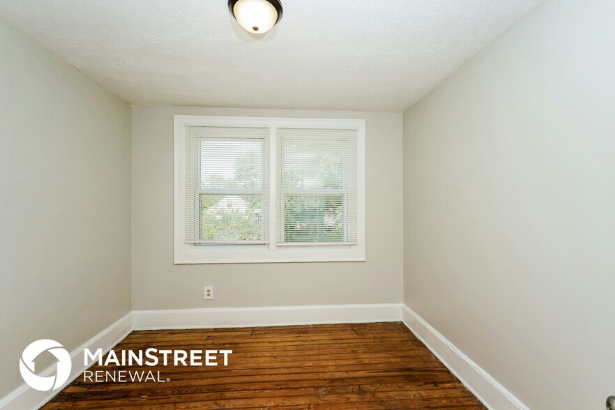 Building Photo - 3313 Penway Ave