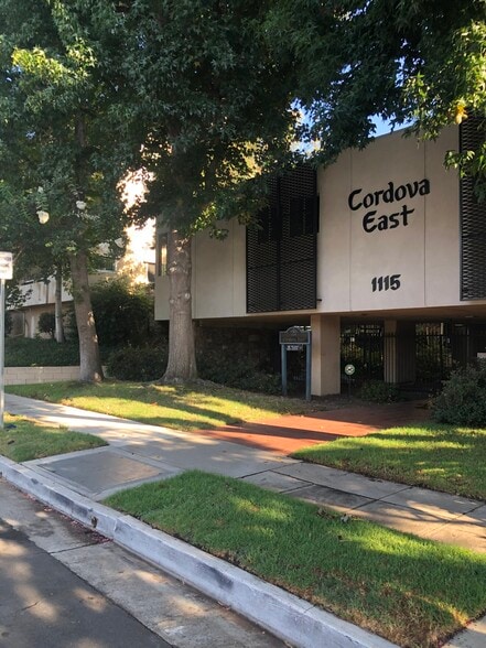 Complex Entrance - 1115 Cordova St