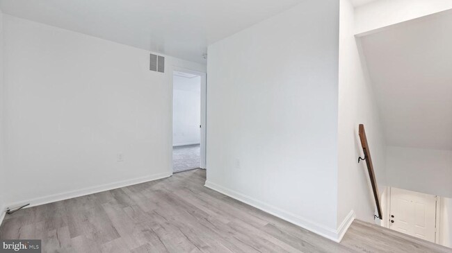 Building Photo - 4389 Pembrook Village Dr