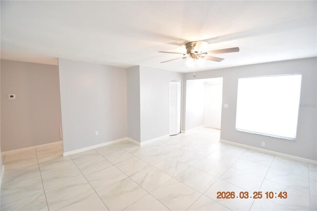 Building Photo - 2600 60th Ave S