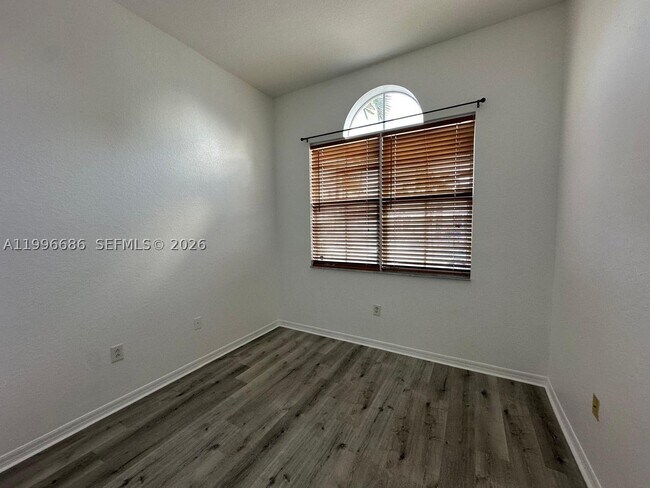 Building Photo - 10985 SW 239th Terrace