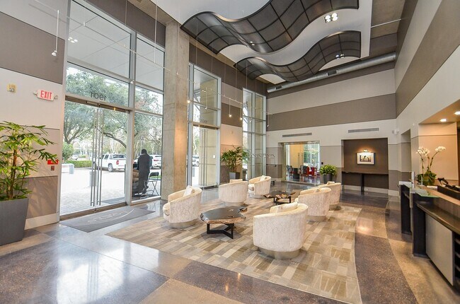 Building Photo - 1901 Post Oak Blvd