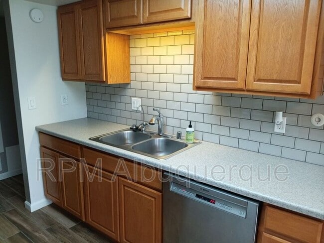 Building Photo - 11129 Newcomb Ave NE