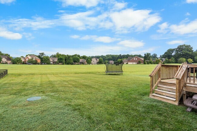 Building Photo - 6725 Pleasant Gate Ln